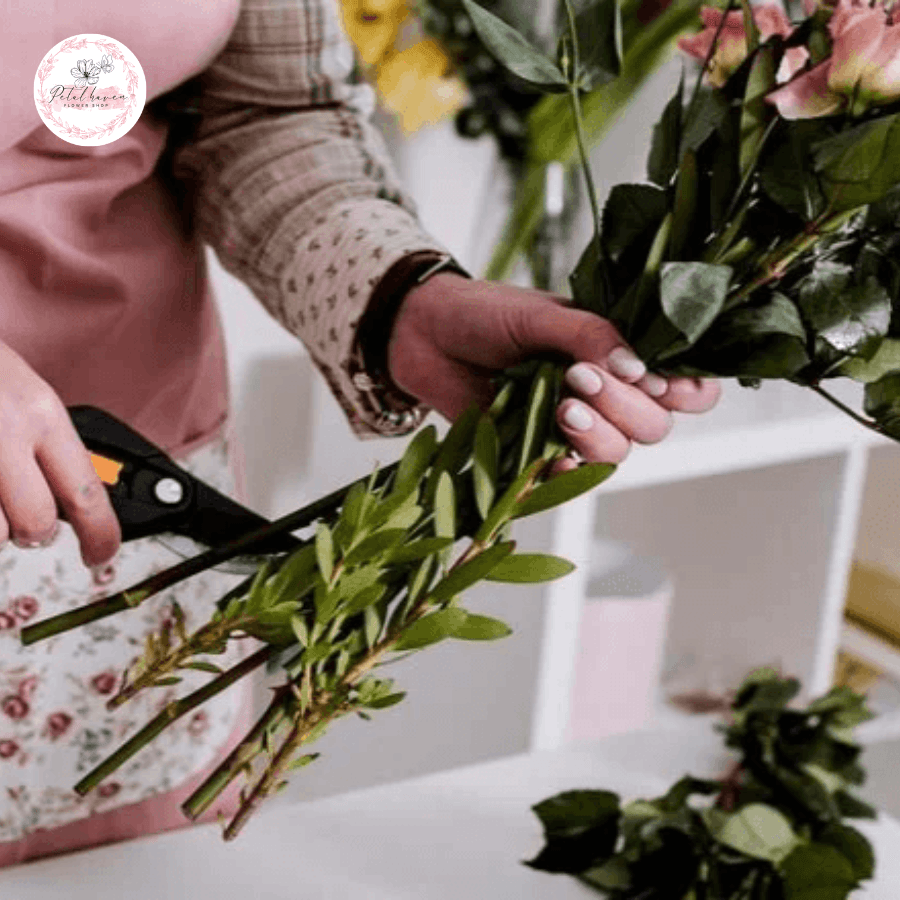 Bảo quản và thay nước cho hoa mỗi ngày