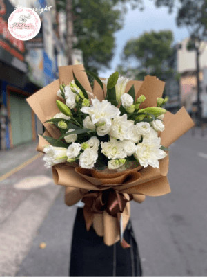 Bó hoa ly trắng